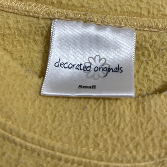 Women’s Yellow “Birds on a Tree” Print Fall Winter Casual Sweater Sz-S - Picture 3 of 5